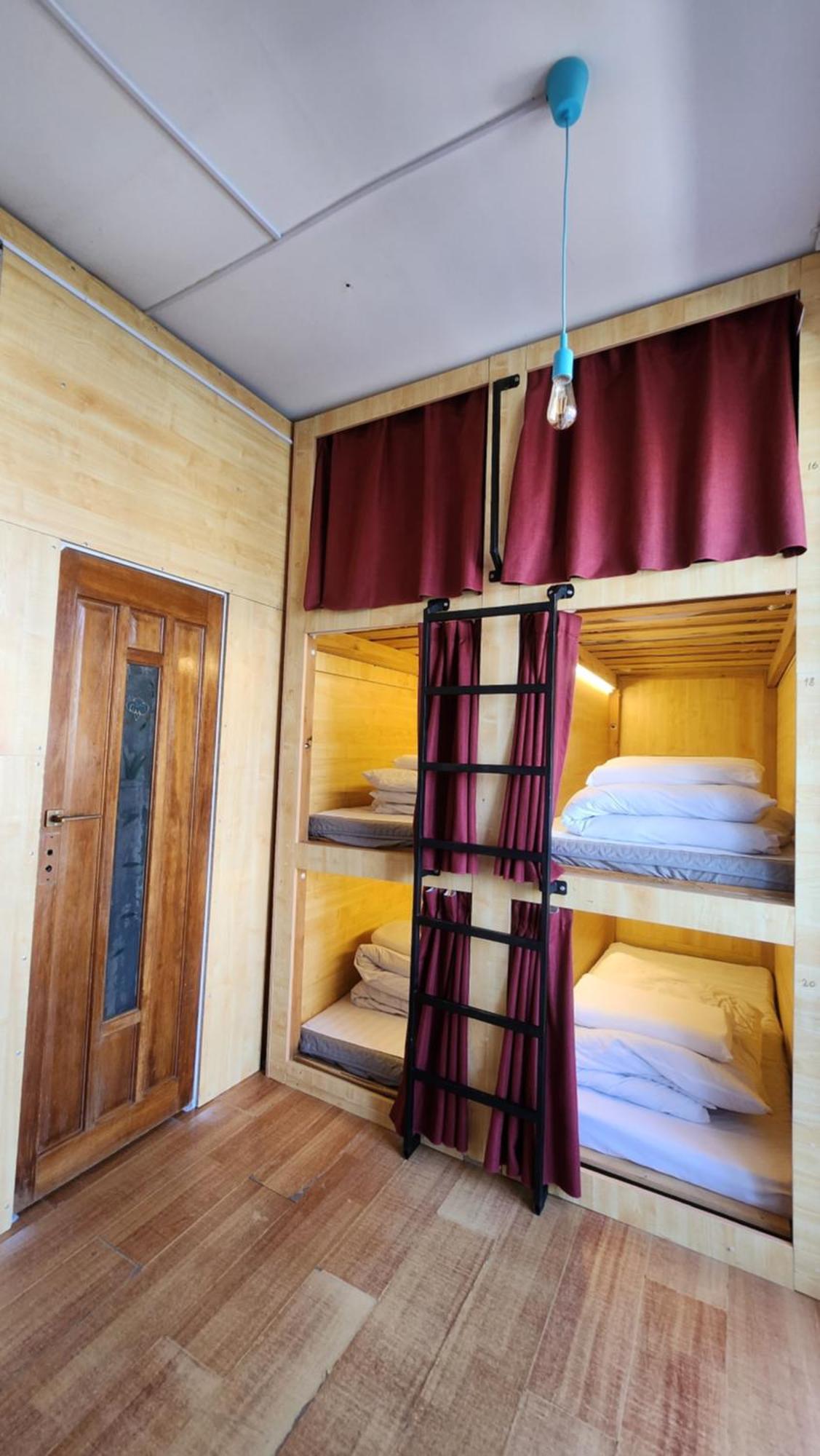 Ulaanbaatar Hostel Luaran gambar